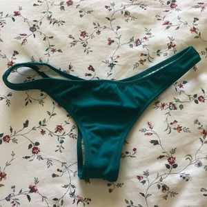 VS Swim Bottom